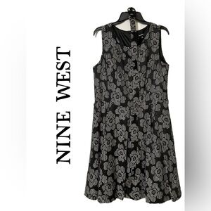 NINE WEST FIT AND FLAIR GORGEOUS DRESS,  SIZE:14 BUST:20.5”,  WAIST:17.5”